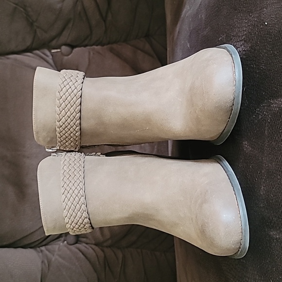 High heel boots- short boots - Picture 2 of 11